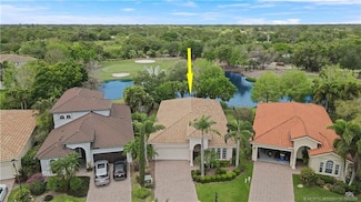 736 SW Pebble Ln, Palm City, FL 34990