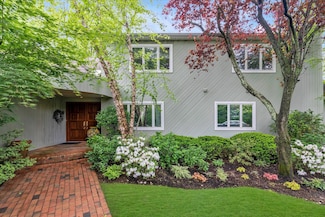 1314 Everit Place, Hewlett, NY 11557