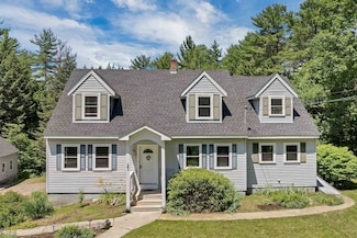 23 Davis Rd, Weare, NH 03281