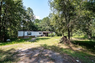 19502 Crystalwood Estates Dr, New Caney, TX 77357