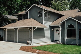 7109 Lower Ridge Rd, Everett, WA 98203