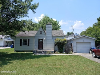 955 Poplar St, Alcoa, TN 37701