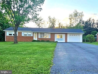 671 Fox Dr, Winchester, VA 22603