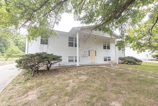 2916 Leeway Dr Unit A, Columbia, MO 65202