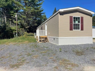 9 3rd St Unit 27, Saint Johnsbury, VT 05819