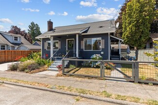 809 Mckenzie Ave, Bremerton, WA 98337