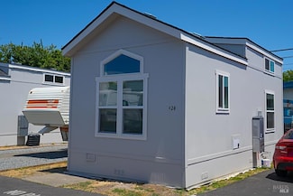 742 Francisco Blvd W Unit A24, San Rafael, CA 94901