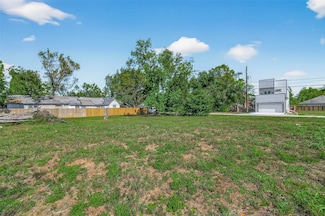 6707 Knox St, Houston, TX 77091