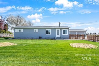 7242 Boise Rd, Fruitland, ID 83619