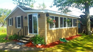 174 Hoffman Rd, Tully, NY 13159