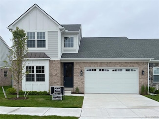 585 Heritage Place, St. Clair Shores, MI 48080