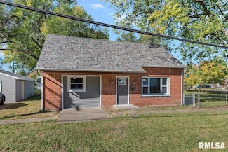 1111 N Albany St Unit 1, Springfield, IL 62702