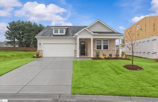 1329 Capefox Dr, Spartanburg, SC 29303