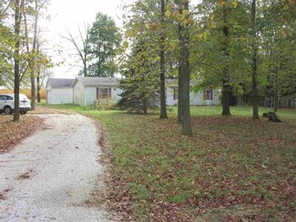 10829 S Marion Rd, La Fontaine, IN 46940