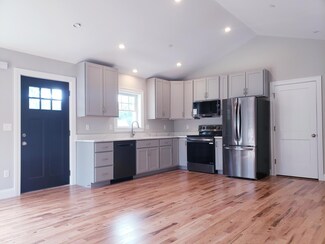 22 Heritage Way Unit 6, Saco, ME 04072