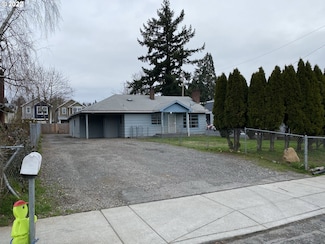 15725 SE Stark St, Portland, OR 97233
