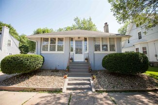 1455 W 2nd St, Waterloo, IA 50701