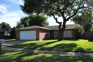 6714 Loch Langham Dr, Houston, TX 77084