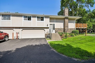 6643 Ives Ln N, Maple Grove, MN 55369