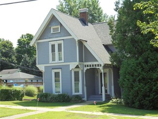 3083 Main St, West Middlesex, PA 16159