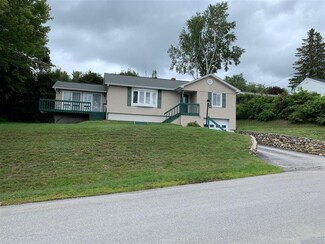 23 Cedar St, Berlin, NH 03570