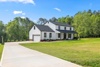 406 Creekside Dr, Boiling Springs, SC 29316