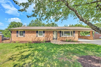 716 Arcadia Cir, Vinton, VA 24179