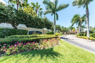 1590 S 42nd Cir Unit 106, Vero Beach, FL 32967