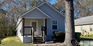 925 Collat Ave, Savannah, GA 31415