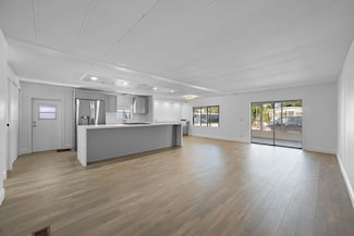 2890 W Marina Dr, Fort Lauderdale, FL 33312