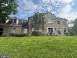 46 Maher Ln, Newtown, PA 18940