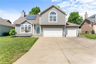 5416 NE Sunshine Dr, Lees Summit, MO 64064