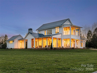 5 Sweetgrass Ln, Fletcher, NC 28732