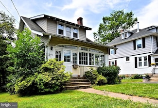 236 Green St, Doylestown, PA 18901
