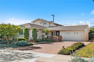 14797 Gardenhill Dr, La Mirada, CA 90638