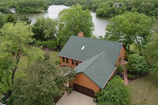 116 Crabapple Ct, Dixon, IL 61021