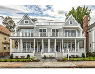 73 Western Ave, Gloucester, MA 01930