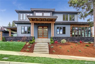 902 5th St, Kirkland, WA 98033