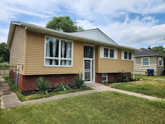 2172 Chase St, Gary, IN 46404