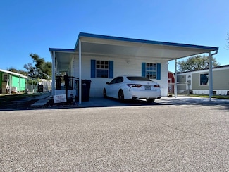 9705 Cedar St, Tampa, FL 33635