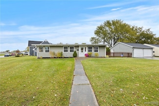 1085 E Park Rd, Grand Island, NY 14072