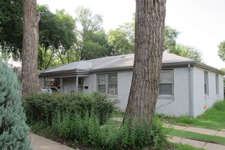 916 N Dellrose St, Wichita, KS 67208