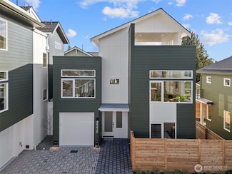 3843 54th Ave SW Unit B, Seattle, WA 98116