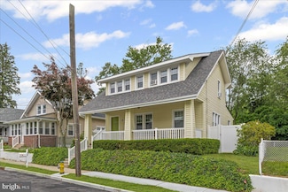 863 New Jersey Ave, Woodbury, NJ 08096
