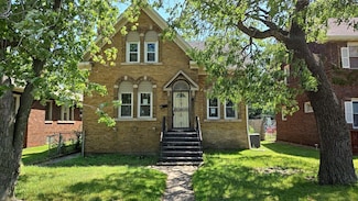 323 Garfield St, Gary, IN 46404
