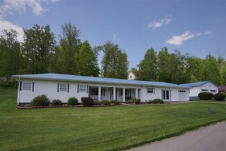 3750 River Park Dr, Ona, WV 25545