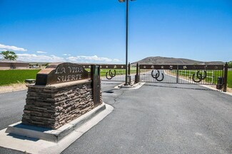 6 Rabbit Foot Ct, Los Lunas, NM 87031