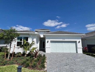 10148 Driftwood Way, Palm Beach Gardens, FL 33412