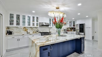 17230 San Lorenzo Cir, Fountain Valley, CA 92708