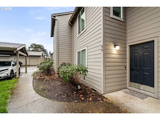 10900 SW 76th Place, Portland, OR 97223